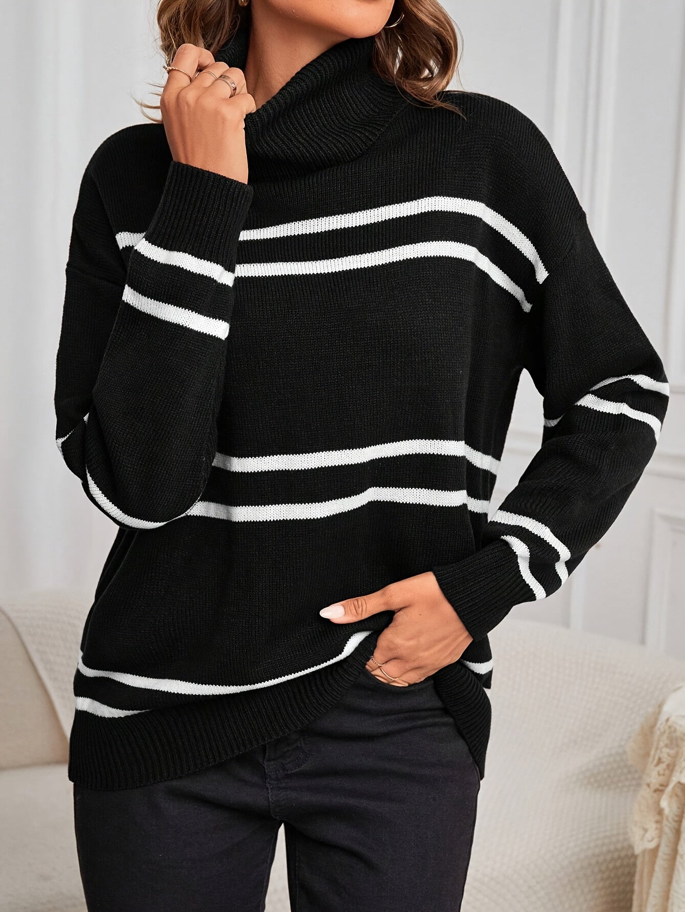 Thea – Pull Col Montant Rayé