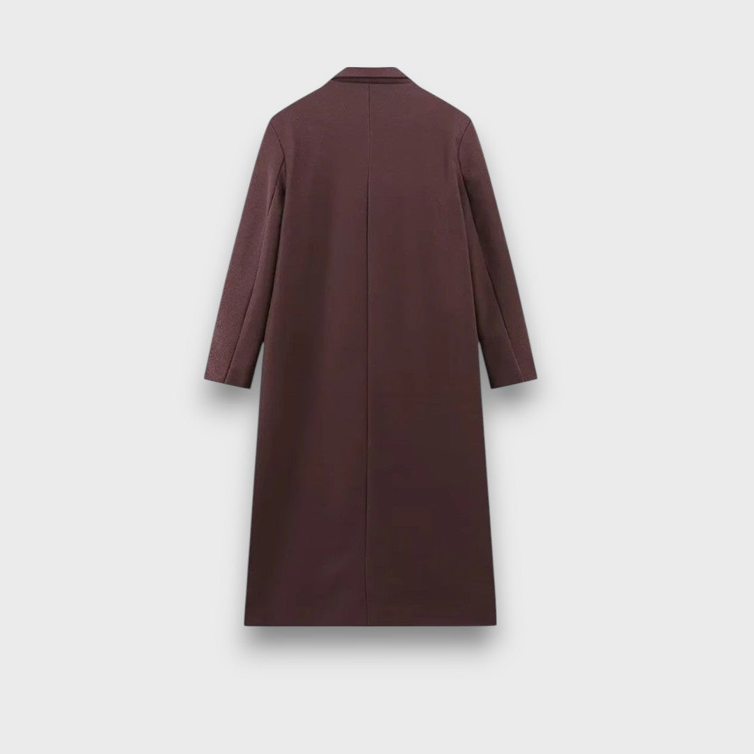 Oslaine – Manteau en laine maximaliste avec silhouette masculine