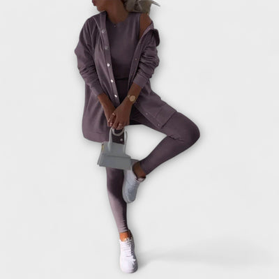 Ensemble de trois pièces avec cardigan