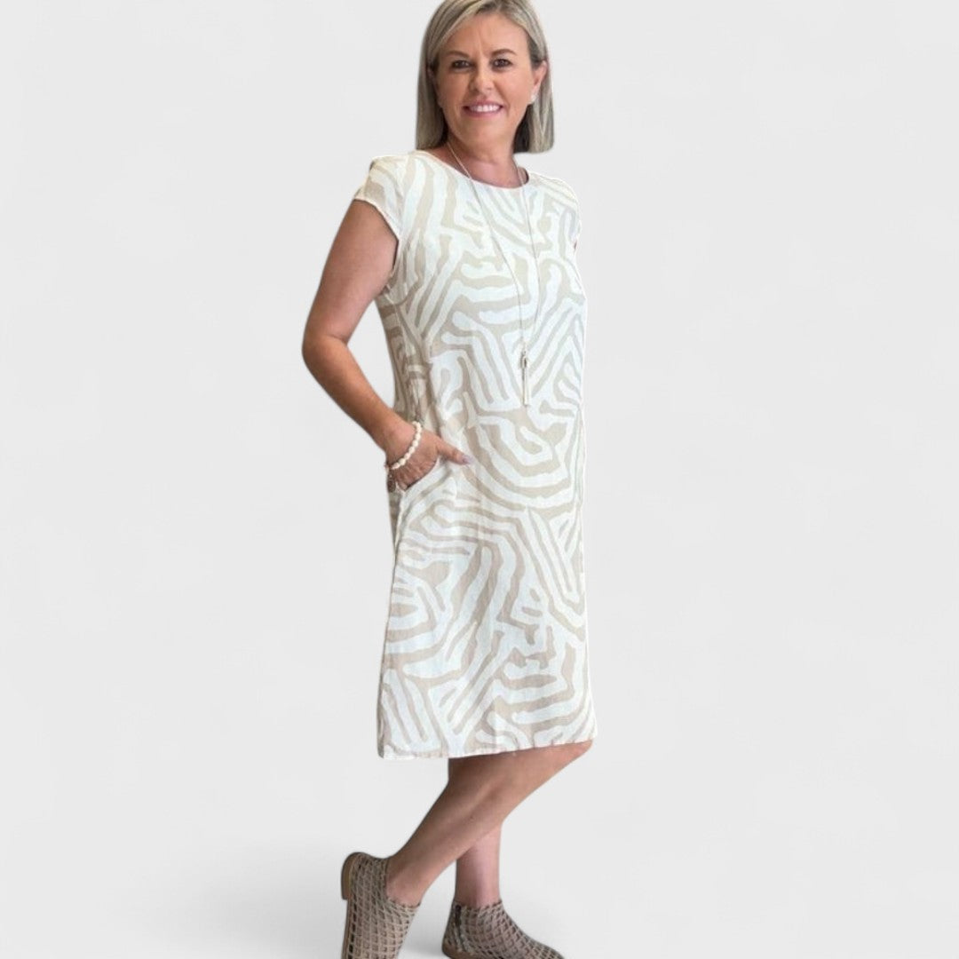 Nelia - Robe d'été à col rond avec belle impression