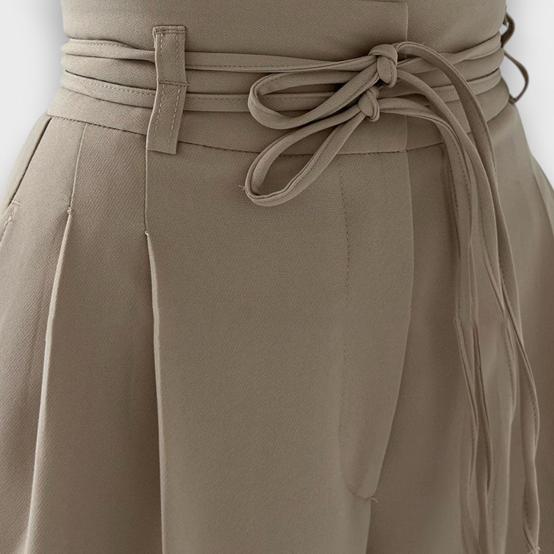 Giva – Pantalons avec élégance décontractée