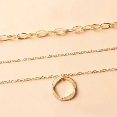 Avine – Collier rétro en or