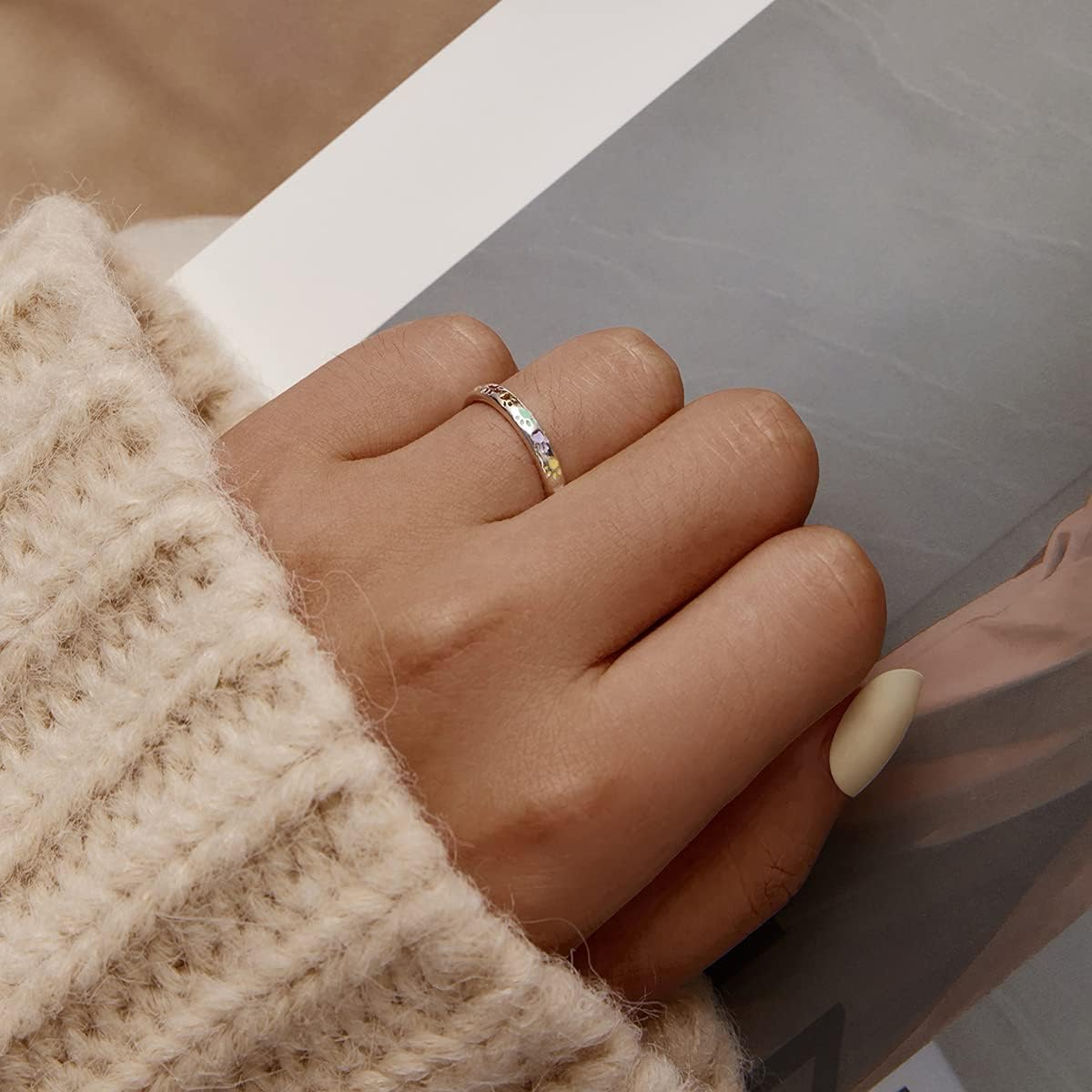 Bague en argent sterling avec design en forme de patte