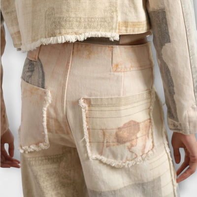 Rhea – Jeans à jambe large imprimés avec une touche vintage