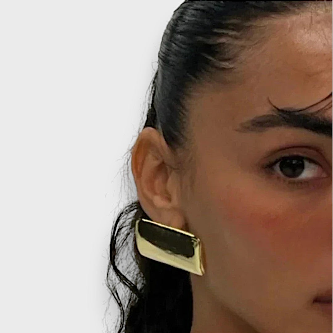 Jona – Boucles d'oreilles géométriques au style frappant