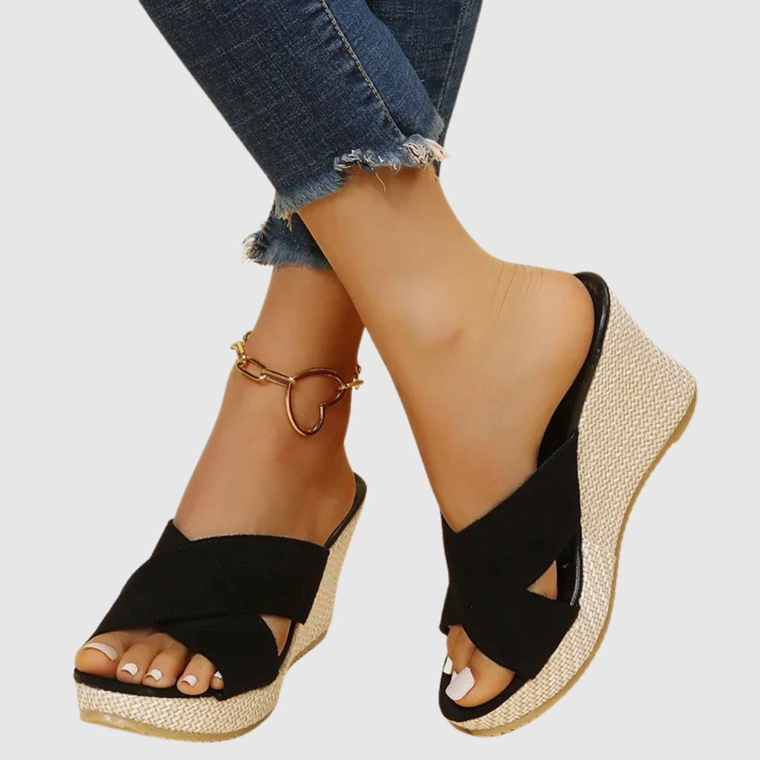 Nives - Sandales élégantes à talons compensés