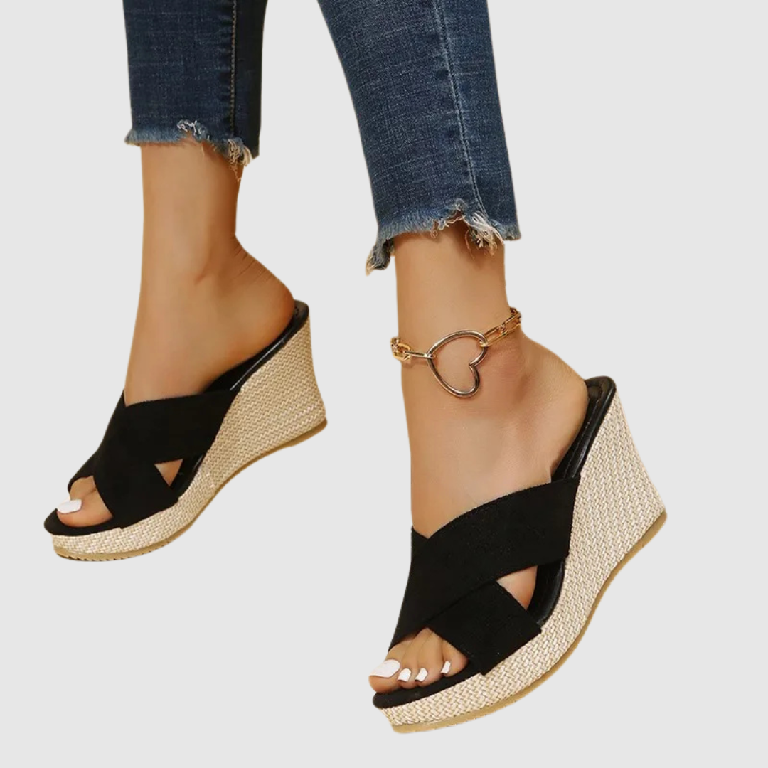 Nives - Sandales élégantes à talons compensés