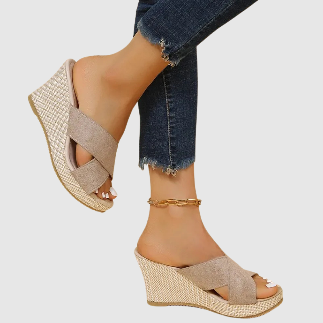 Nives - Sandales élégantes à talons compensés