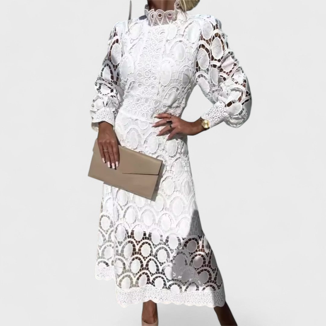 Élise - Robe en dentelle brillante et féminine