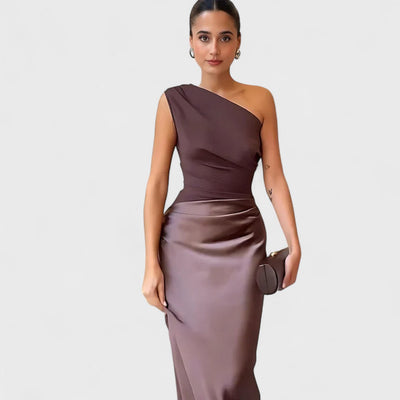 Amber - Robe longue à épaule unique en satin
