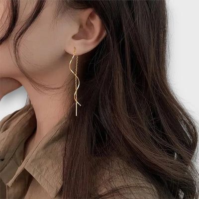Elwira – Boucles d'oreilles longues en forme de vague