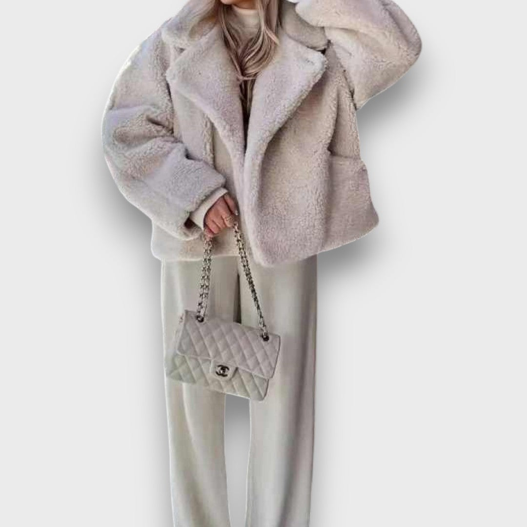 Elvianne – Veste avec large col