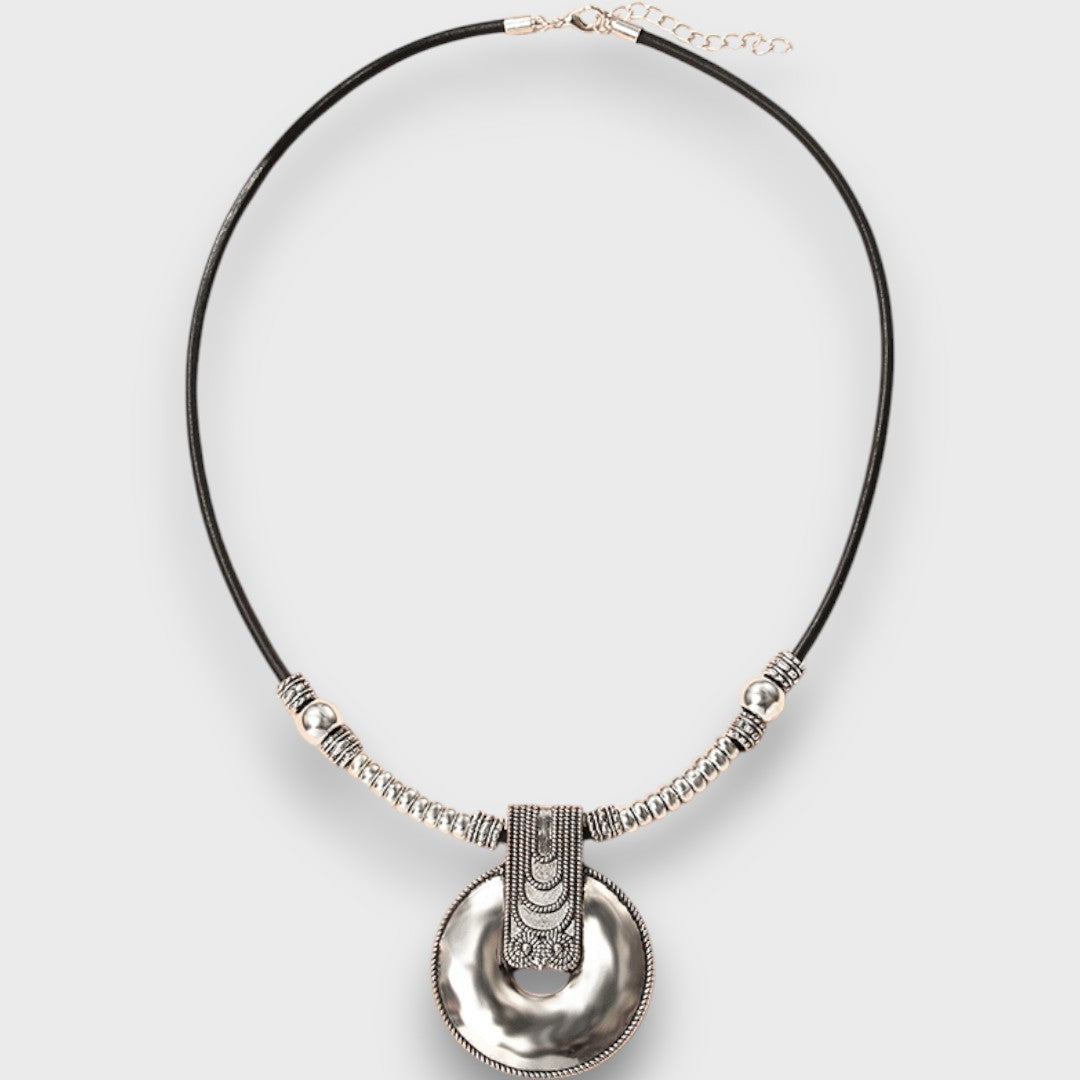 Selena – Collier Boho Vintage avec pendentif en anneau