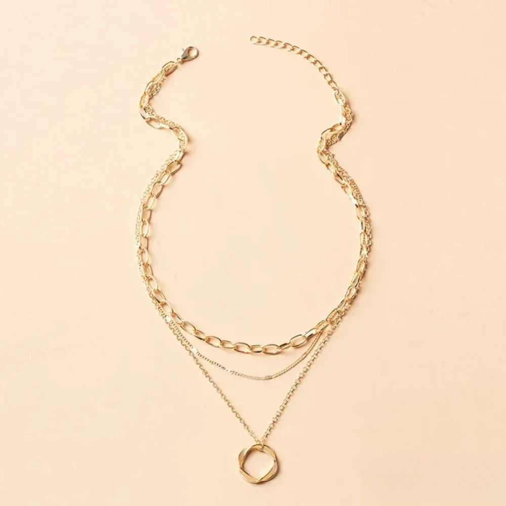 Avine – Collier rétro en or