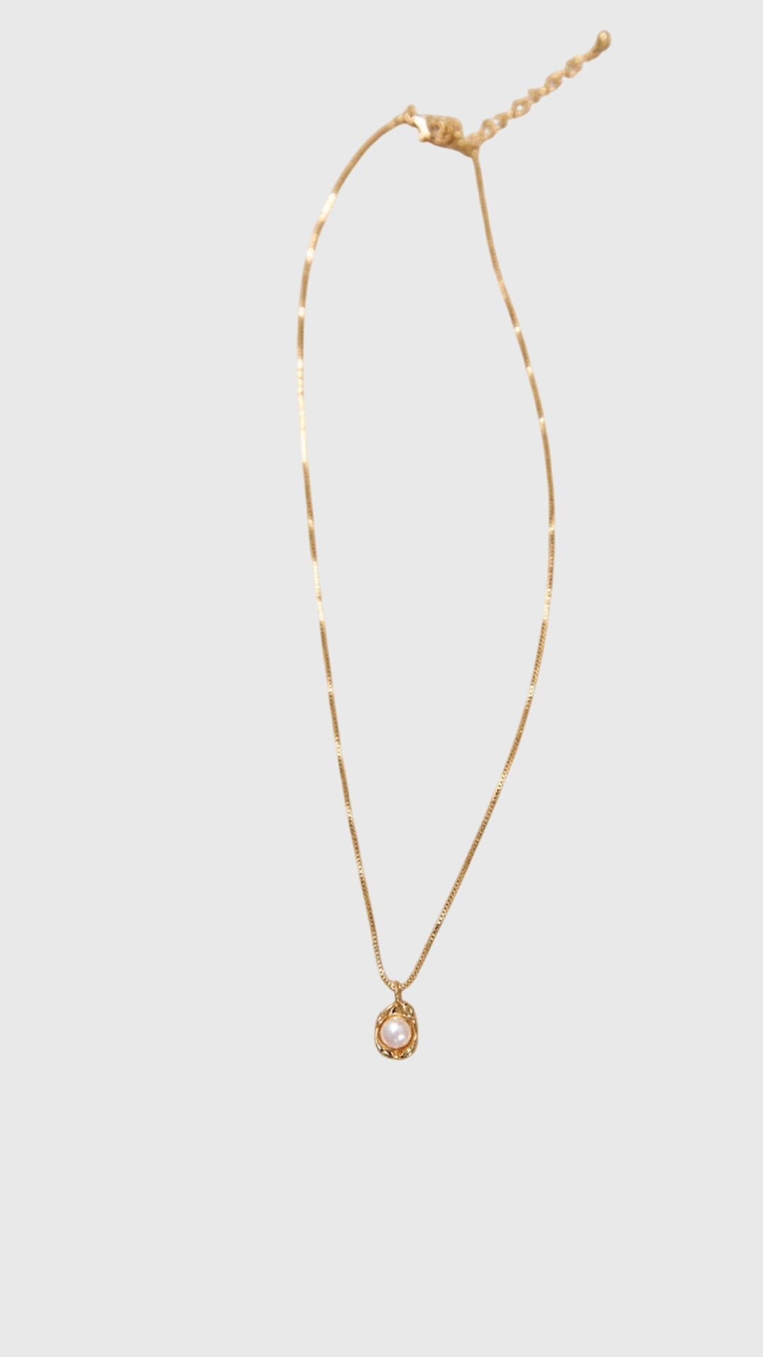 Bailey | Collier avec Pendentif en Perle Dorée