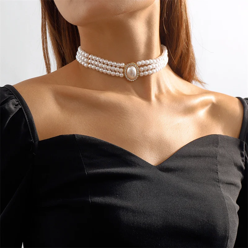 Tiriane – Collier élégant avec triple accent